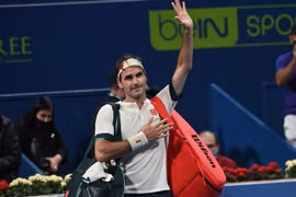 Tay vợt Roger Federer bị loại khỏi Doha Open 2021