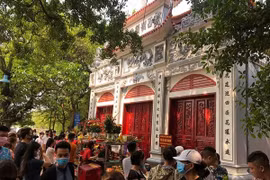 Tạm dừng sinh hoạt tôn giáo ở các địa phương có dịch COVID-19
