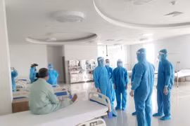 4 ca dương tính Covid-19 tại Bệnh viện Bệnh Nhiệt đới Trung ương tiên lượng nặng