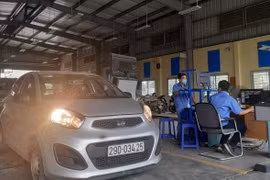 Từ 1/10, những phương tiện nào tự động được miễn phí đường bộ ?