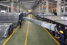 Bất ổn thị trường thép trong nước: Có mỏ sắt lớn sao vẫn để lệ thuộc bên ngoài?