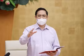 Thực hiện phòng, chống dịch bệnh từ sớm, từ xa, với phương châm “5K+vaccine+công nghệ”