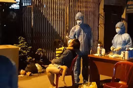 TP.HCM tìm người từng đến khu mua sắm Faifo Lane