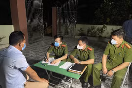 Thanh Hoá: Bắt quả tang hộ gia đình tự ý khai thác đất trái phép