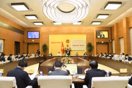 Xây dựng Nhà nước pháp quyền XHCN bám sát sự chỉ đạo, các quan điểm, chủ trương lớn của Đảng