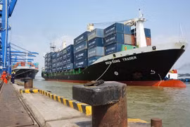 Không đăng ký giao dịch chứng khoán, một doanh nghiệp bị phạt 350 triệu đồng