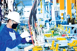 Tháng đầu năm, sản xuất ngành công nghiệp chế biến, chế tạo tăng trưởng 27,2%
