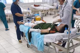 Bị tấn công khi làm nhiệm vụ cưỡng chế nhà, sức khỏe của 4 cán bộ công an giờ ra sao?