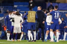 HLV Tuchel làm nên lịch sử tại Champions League