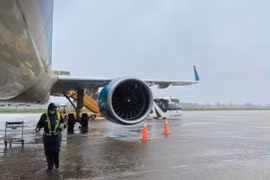 Bảo đảm an toàn bay, chủ động ứng phó với áp thấp nhiệt đới