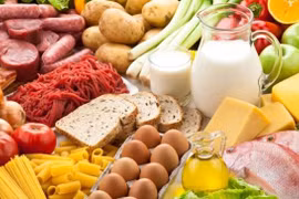 Chế độ ăn giúp tăng sức đề kháng cho F0, F1 cách ly tại nhà