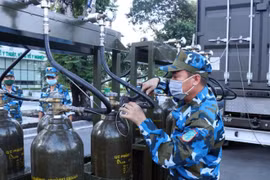 Bộ Quốc phòng triển khai trạm sản xuất oxy lưu động sẵn sàng hỗ trợ TP. HCM
