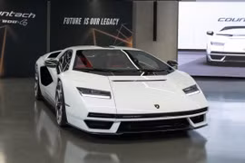 Lamborghini Countach 2021 cháy hàng ngay trong tuần đầu mở bán