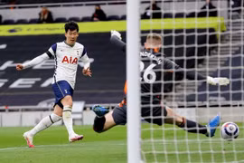Truyền thông Hàn Quốc chỉ trích HLV Solskjaer
