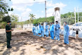 6 người Trung Quốc vượt biên trái phép ở Bình Phước âm tính lần 1 với Covid-19