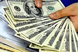 Tỷ giá ngoại tệ hôm nay 27/3: Hút dòng tiền, USD vững đà tăng