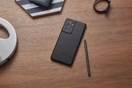 Người dùng Galaxy S21 Ultra vẫn phải mua bút S-Pen và ốp lưng để gắn bút riêng
