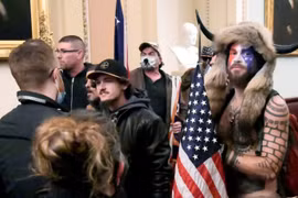 Người ủng hộ ông Trump âm mưu bắt giữ và ám sát nghị sĩ