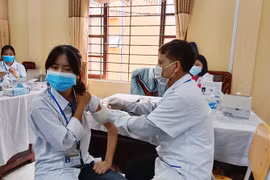 Vĩnh Phúc: Hơn 52.000 học sinh từ 12-17 tuổi được tiêm phòng COVID-19 đợt 1