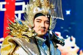 Mr. Đàm rút khỏi vai Ngọc Hoàng trong "Táo quân" của Đài truyền hình Vĩnh Long, lý do là gì?