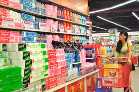 Hà Nội: Doanh thu dịch vụ tiêu dùng và mức bán lẻ hàng hóa tháng 10 tăng gần 60%