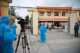 Trân trọng hơn "khoảnh khắc vàng" của những ngày không quên nơi tâm dịch