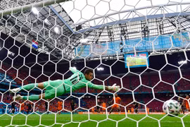 Hà Lan đánh bại Áo 2-0, giành vé vào knock-out tại Euro 2020