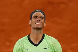Tay vợt Rafael Nadal rút khỏi Wimbledon và Olympic Tokyo