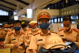 Cục Cảnh sát Giao thông xuất quân chi viện cho TP Hồ Chí Minh chống dịch COVID-19