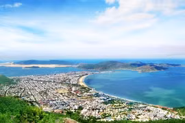 Loạn giá gói du lịch ngày 30/4 - 1/5: Tour Hà Nội - Nha Trang chỉ 1,9 triệu đồng?