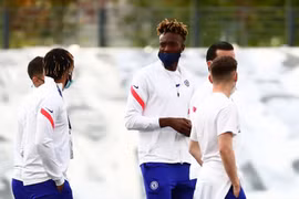 CLB Chelsea chốt giá bán tiền đạo Tammy Abraham