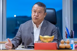 Tăng Chí Vỹ kêu gọi Lưu Đức Hoa, Châu Tinh Trì quay lại giúp nhà đài
