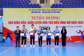 Vinh danh 12 vận động viên, huấn luyện viên tiêu biểu vùng Mỏ năm 2020