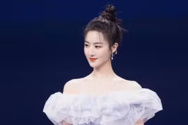 "Nữ hoàng livestream" Vi Á bị phạt 203 triệu USD vì trốn thuế