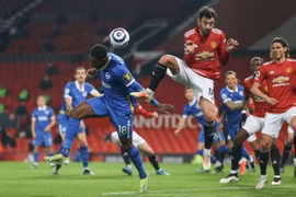 Tiền vệ Bruno Fernandes lập thêm thống kê ấn tượng