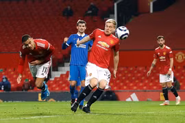 MU thắng ngược Brighton ở vòng 30 Premier League