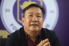 HLV Hoàng Văn Phúc: “Hà Nội FC tiếp tục bám đuổi, đua ngôi vô địch”