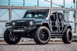 Khám phá Jeep Wrangler sở hữu gói độ thân rộng