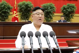 Ông Kim Jong-un cảnh báo về 'tình hình tồi tệ từng có' ở Triều Tiên