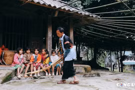 Có một “chúa kềnh” giữa lòng bản Mông