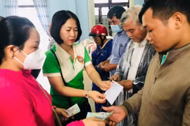 TP. HCM đã chi 12.000 tỷ đồng hỗ trợ cho hơn 8 triệu người dân
