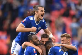 Leicester giành Siêu cúp Anh sau khi đánh bại Man City