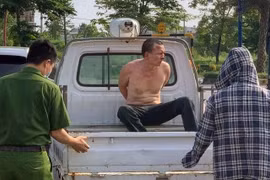 Hà Nội: Khởi tố đối tượng trốn truy nã đâm trọng thương tài xế taxi