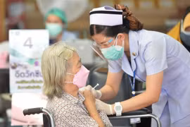 Ngày 31/7, Thái Lan ghi nhận số ca COVID-19 mới và ca tử vong cao kỷ lục