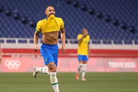 Olympic Brazil lọt vào vòng bán kết