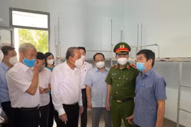 Phó Thủ tướng Trương Hòa Bình: Chống COVID-19, cần đặc biệt quan tâm đời sống của những người yếu thế