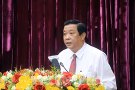 Chuẩn y ông Bùi Văn Nghiêm giữ chức Bí thư Tỉnh ủy Vĩnh Long