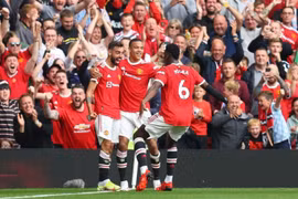 Man Utd giành chiến thắng 5-1 trước Leeds tại Premier League 2021/22
