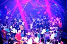 Ninh Bình: Cho phép quán karaoke, quán game hoạt động trở lại từ 14/3