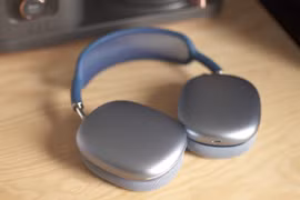 Tai nghe AirPods Max gặp lỗi khi sử dụng tính năng chống ồn